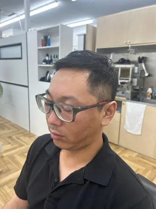 ショート メンズ トミオカ ⸌⍤⃝⸍のヘアスタイル
