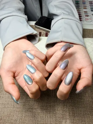 ネイル 津佐 彩のネイルデザイン