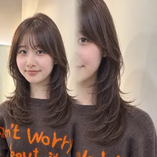 セミロング レイヤーカット/ ダブルカラー/セイナのヘアスタイル