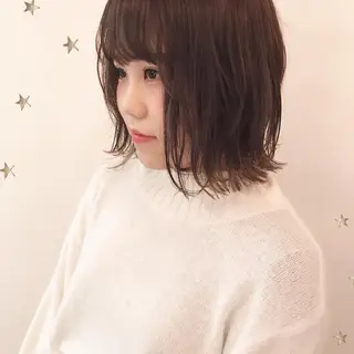 ミディアム カラー 市川 千夏のヘアスタイル