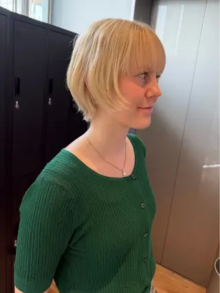 ショート 似合わせカット/ デザインカラー🦄のヘアスタイル