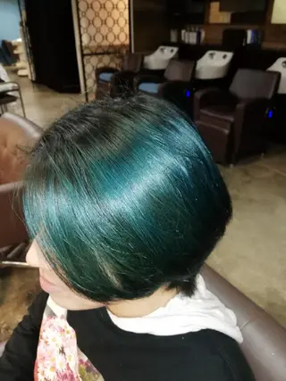 ショート カラー ★竹本 千春★のヘアスタイル