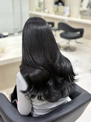 セミロング カラー ヘアアレンジ 💟RINNA 艶カラー💟のヘアスタイル