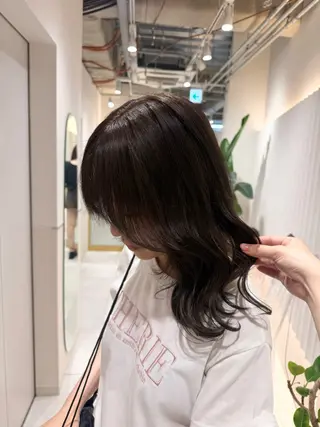 ミディアム カラー ショコラ🤎チョコ 🍫マロン🌰暗髪のヘアスタイル