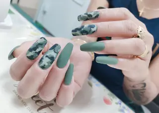 ネイル 横浜市中区曙町 E·U·Bネイルのネイルデザイン
