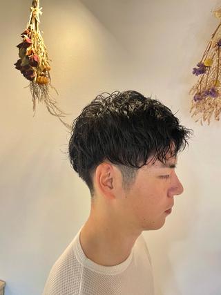 パーマ メンズ 荒牧 絵美のヘアスタイル