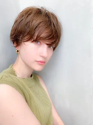 ショート カラー 🉐レイヤー/塩見 弘樹🉐渋谷のヘアスタイル