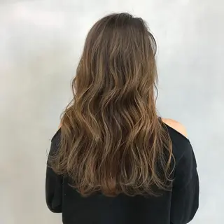 ロング カラー ブリーチ&髪質改善 TAIGAのヘアスタイル