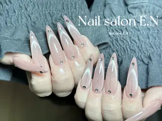 ネイル E.N🦋 長さ出し/持ち込みのネイルデザイン