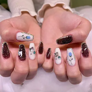 ネイル nail salon e'mu💐のネイルデザイン