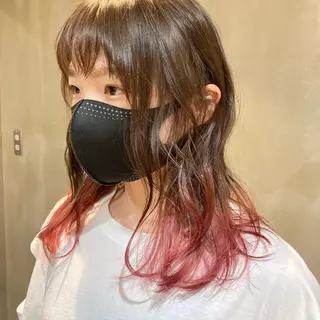 セミロング カラー 石木 美緒奈のヘアスタイル