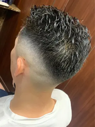 ショート 林田 龍明のヘアスタイル