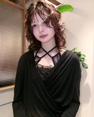 カラー ヘアアレンジ yuna☘️ 名古屋のヘアスタイル