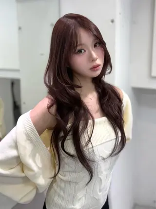 ロング ワンホンヘア 🤍𝑀𝐼𝐻𝑂のヘアスタイル