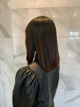 セミロング ウルトワ髪質改善 ディレクター/熊倉都のヘアスタイル