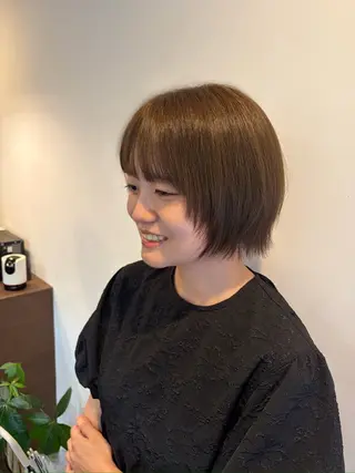 ショート 金岡 碧のヘアスタイル