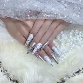 ネイル Doris Nail Salonのネイルデザイン