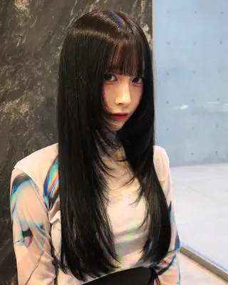 ロング カラー レイヤー/ブリーチ iwamiya岩見谷のヘアスタイル