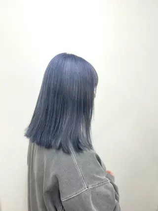 ミディアム カラー 等々力 唯奈のヘアスタイル