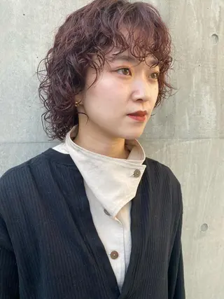 ミディアム パーマ サトウ ナナのヘアスタイル