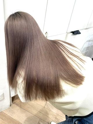 ロング 💛NOZOMI💛 ハイトーンカラーのヘアスタイル