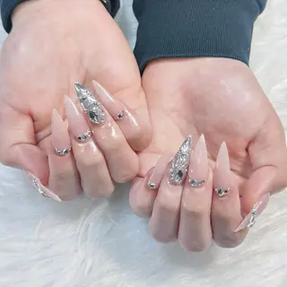 ネイル Hin Hana Nailのネイルデザイン
