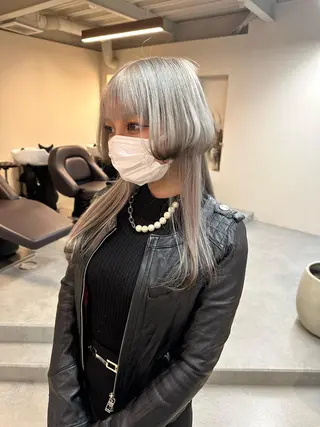セミロング カラー ハイトーン×似合わせ 🌱中川慎之介のヘアスタイル