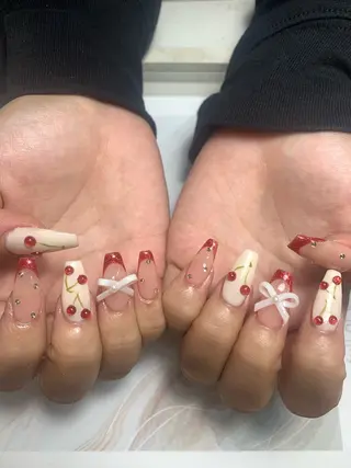 ネイル akina nailsのネイルデザイン