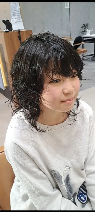 ミディアム 関口 知佳のヘアスタイル