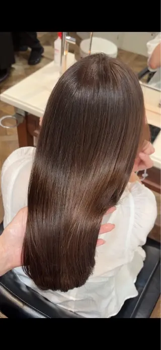 セミロング カラー ご新規様限定 透明感カラーKANAのヘアスタイル