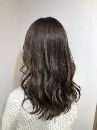 セミロング カラー 浦山 和之のヘアスタイル