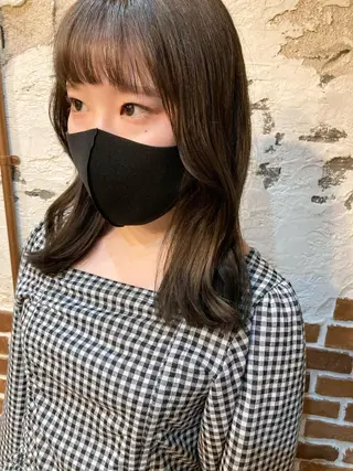 ミディアム ✨色持ちの良い艶 カラー✨蟹江真世のヘアスタイル
