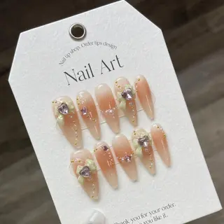 ネイル Yui 🧀のネイルデザイン