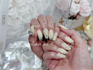 ネイル ✨Nailsalon Vi+✨のネイルデザイン