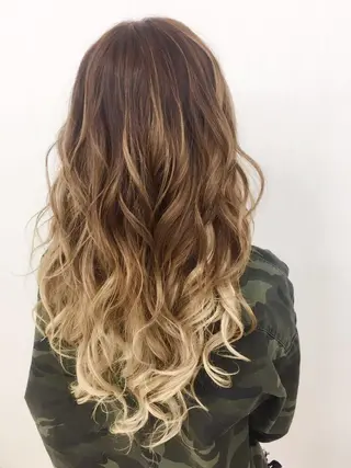 ロング カラー ヘアアレンジ 大阪レミーエクステ チビ編み込みのヘアスタイル