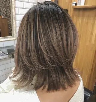 ショート カラー 橋本 敬介のヘアスタイル