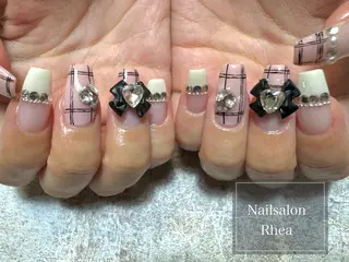 ネイル Nailsalon Rheaのネイルデザイン