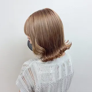 セミロング 透明感♡グレージュ ♡ミルクティー♡のヘアスタイル