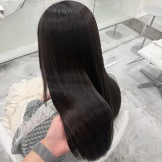 ロング カラー niw yuiのヘアスタイル
