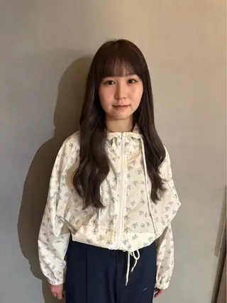ロング カラー 美髪・シールエクステ ホソタニリョウコのヘアスタイル