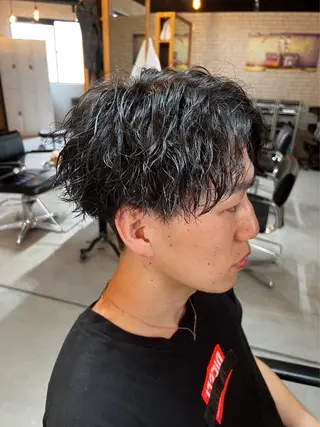 ショート パーマ メンズ ツイスパ特化 石川 歳也のヘアスタイル