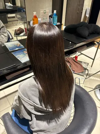 カラー Earth 大和店 りくのヘアスタイル