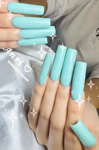 ネイル 𝓐𝓷𝓻𝓲 XiinhNailのネイルデザイン