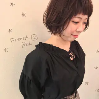 ショート 市川 千夏のヘアスタイル