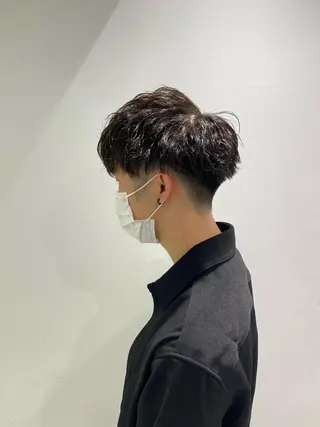 ミディアム カラー パーマ メンズ 横浜駅メンズパーマ師 🌀岩﨑弘成🌀のヘアスタイル