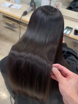 ロング シャドウパーマ／骨格 矯正カット　トモキのヘアスタイル