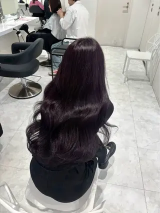 ロング カラー 透け感赤み消しカラー sego☁️のヘアスタイル