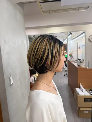ショート 久村 泰生のヘアスタイル