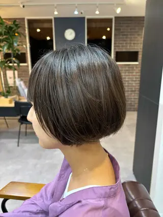 ショート カラー ✨髪質改善カラー✨ ストレート☔脇田のヘアスタイル