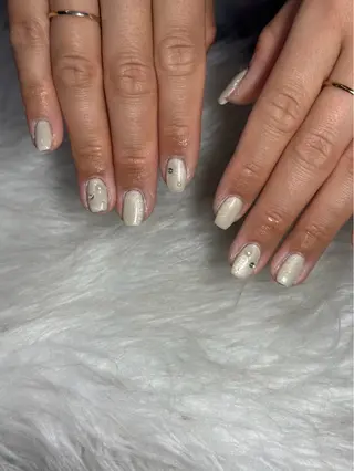 ネイル LAVISH momoneのネイルデザイン